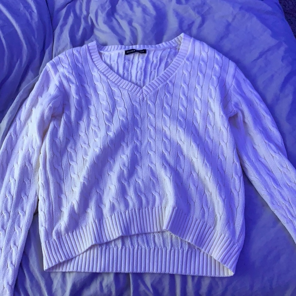 brandy melville sweater